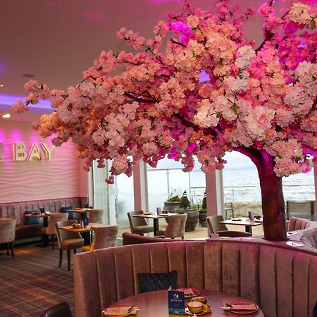 Duck Bay Hotel & Restaurant บัลลอค ภายนอก รูปภาพ