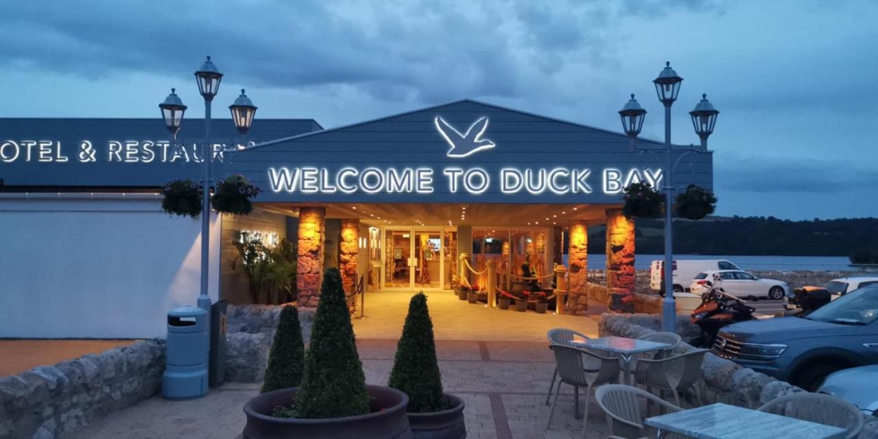 Duck Bay Hotel & Restaurant บัลลอค ภายนอก รูปภาพ